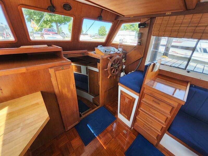 35ft Cheoy Lee Yacht For Sale