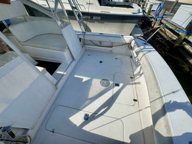 Escapade 29ft Blackfin Yacht For Sale