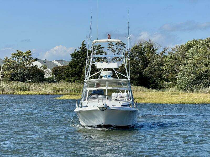 Escapade 29ft Blackfin Yacht For Sale
