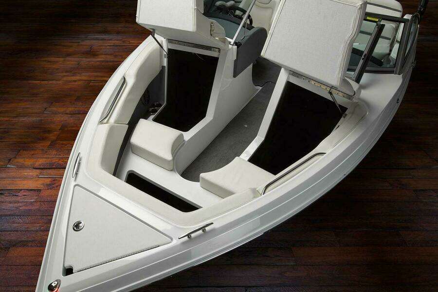 23ft Cobalt Yacht For Sale