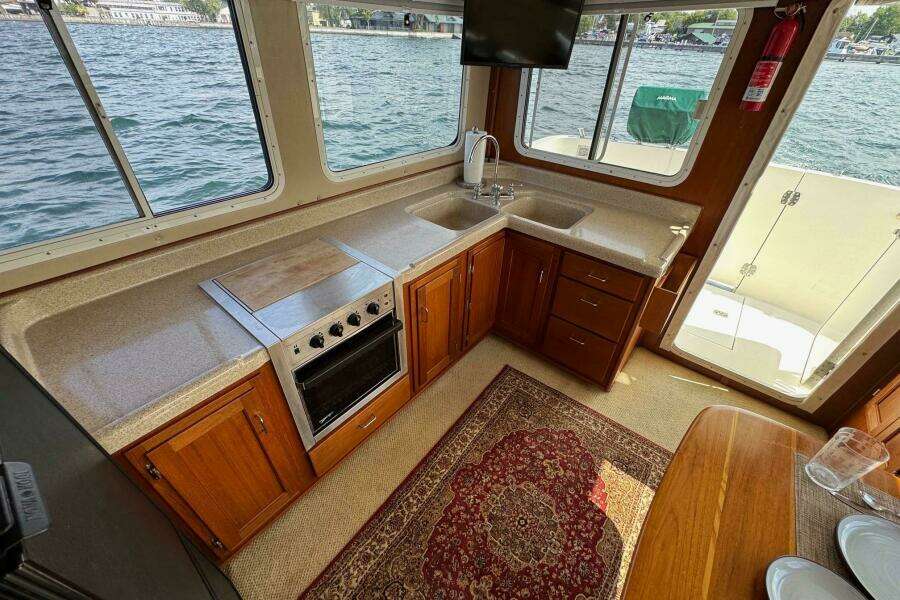 William B 34ft American Tug Yacht For Sale