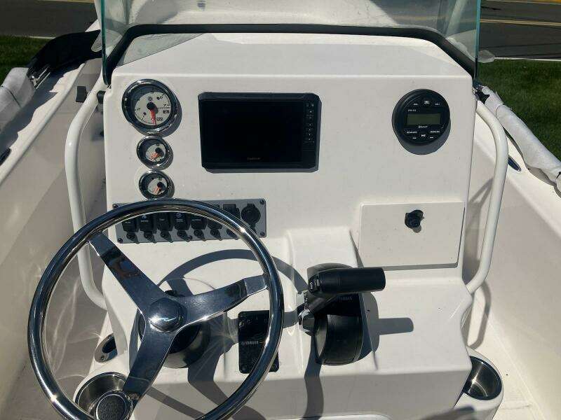 22ft Sundance Yacht For Sale