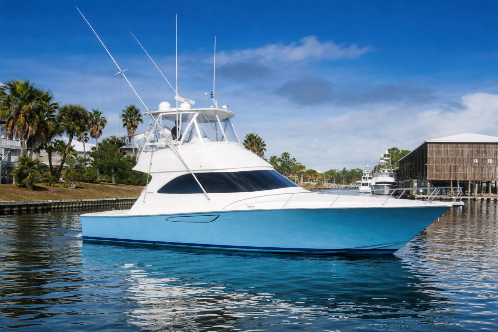 42' 2012 Viking 42 Convertible