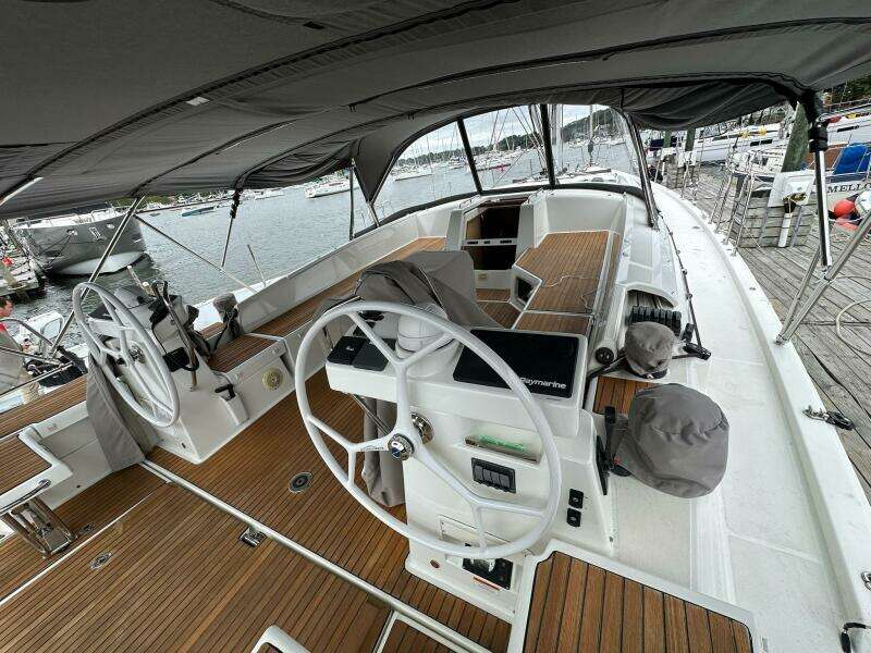 54ft Jeanneau Yacht For Sale