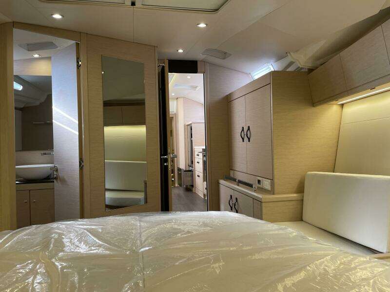 54ft Jeanneau Yacht For Sale