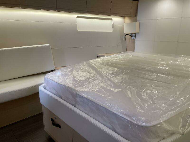 54ft Jeanneau Yacht For Sale