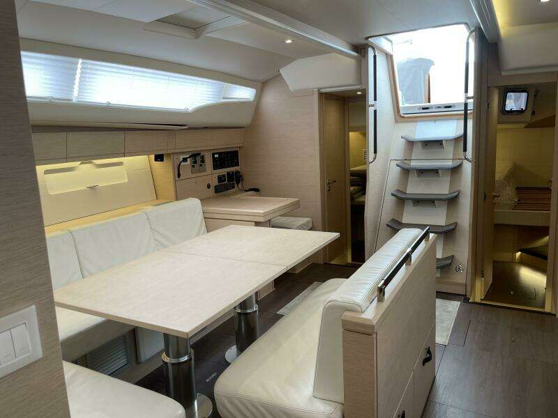 54ft Jeanneau Yacht For Sale