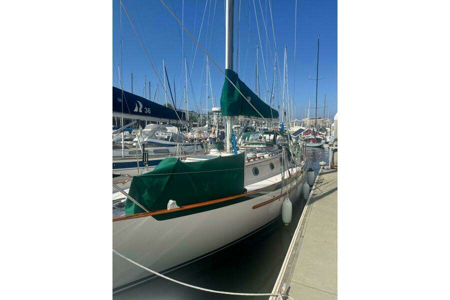 Juniper 34ft Pacific Seacraft Yacht For Sale