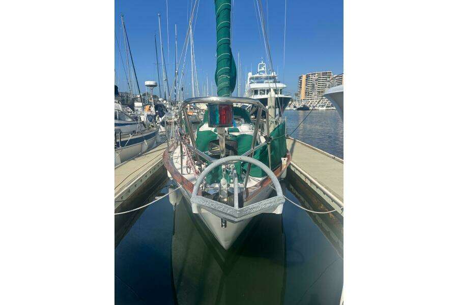 Juniper 34ft Pacific Seacraft Yacht For Sale