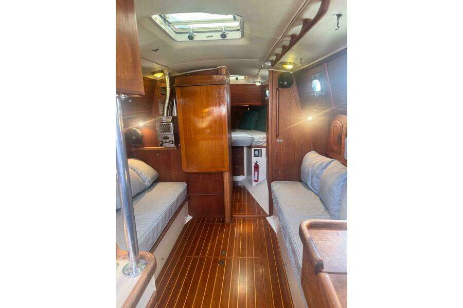 Juniper 34ft Pacific Seacraft Yacht For Sale