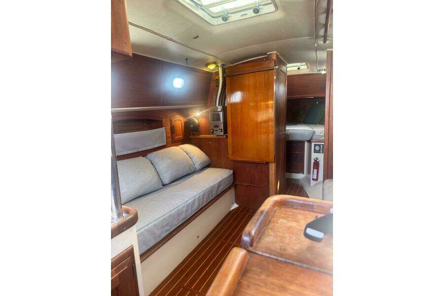 Juniper 34ft Pacific Seacraft Yacht For Sale