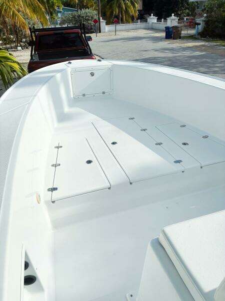 27ft Ocean Master Yacht For Sale