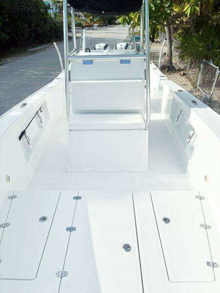 27ft Ocean Master Yacht For Sale