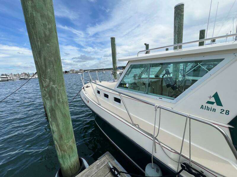 Emerald Cs 28ft Albin Yacht For Sale