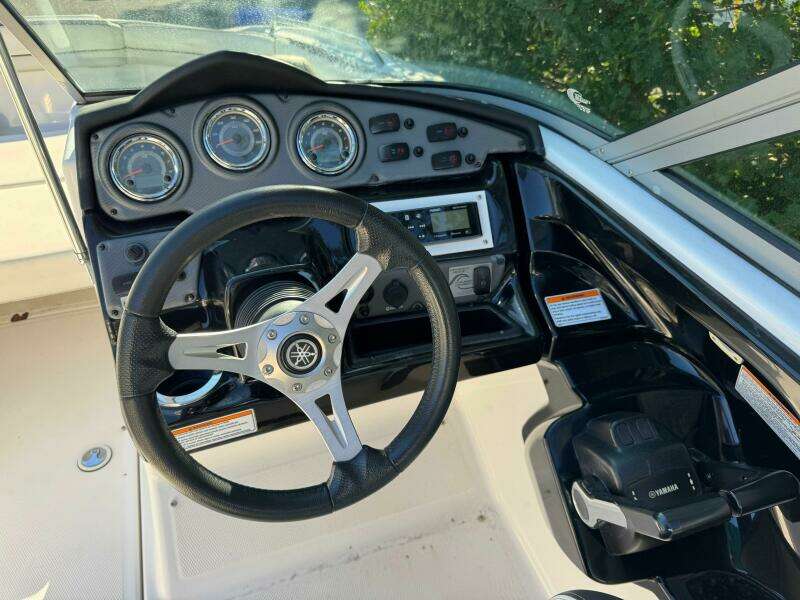 21ft Yamaha Boats Yacht For Sale