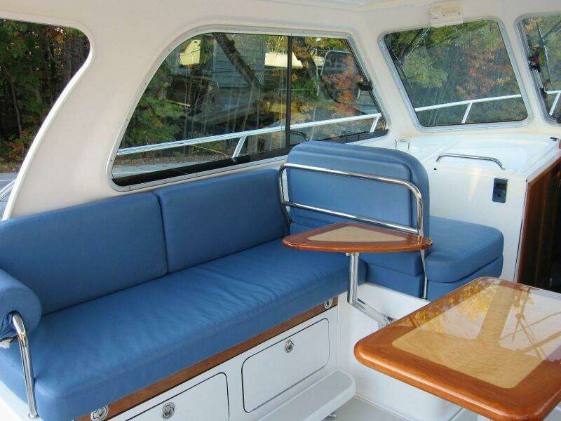 Two 0 Seven 30ft Back Cove Yacht For Sale