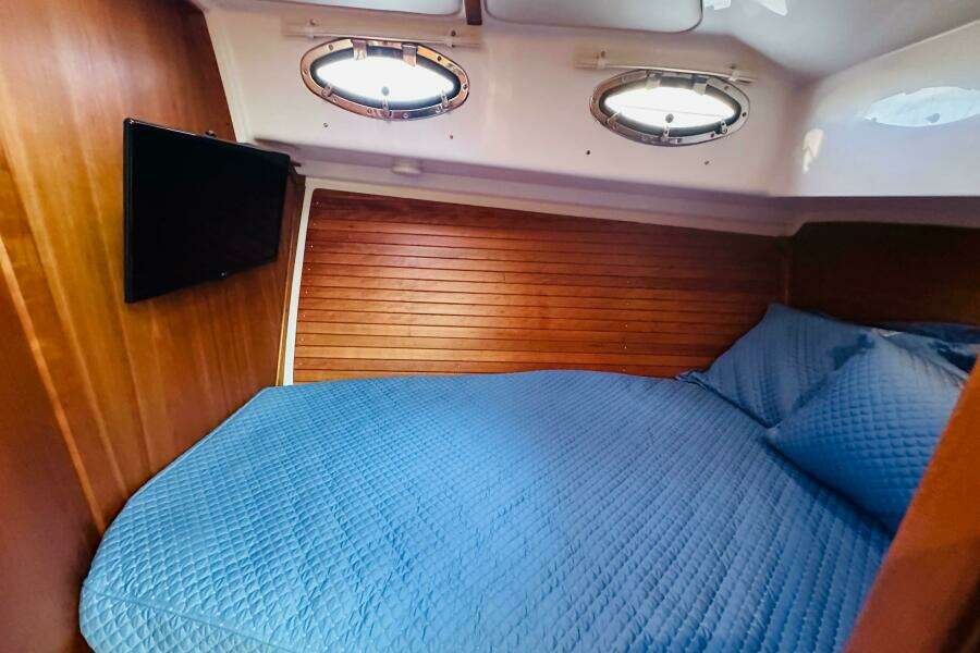 Blue Heron 37ft Back Cove Yacht For Sale