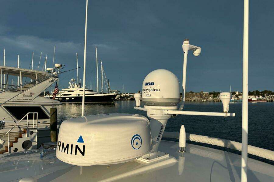 Blue Heron 37ft Back Cove Yacht For Sale