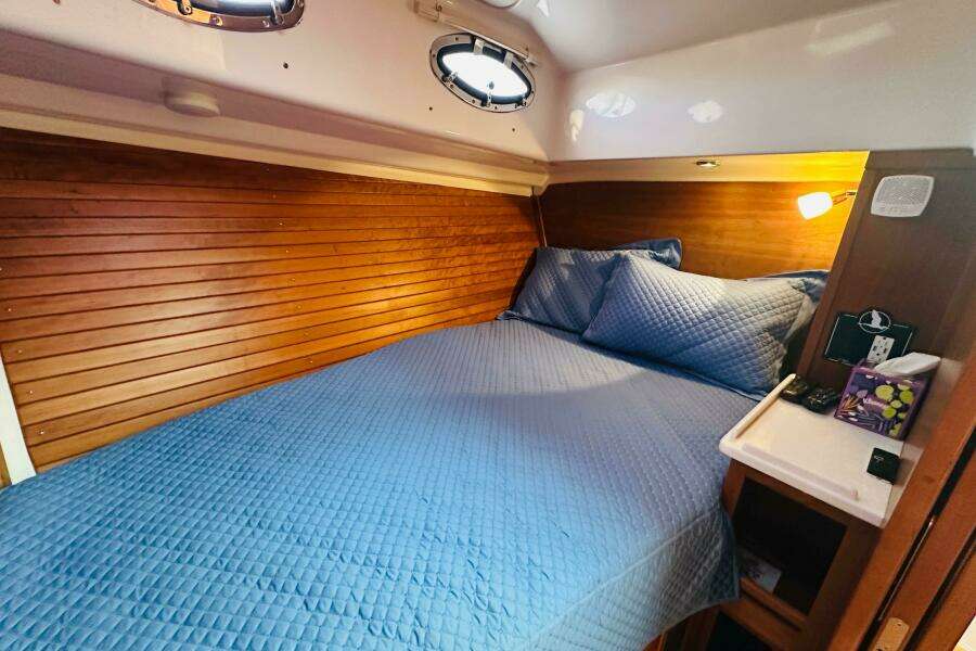 Blue Heron 37ft Back Cove Yacht For Sale