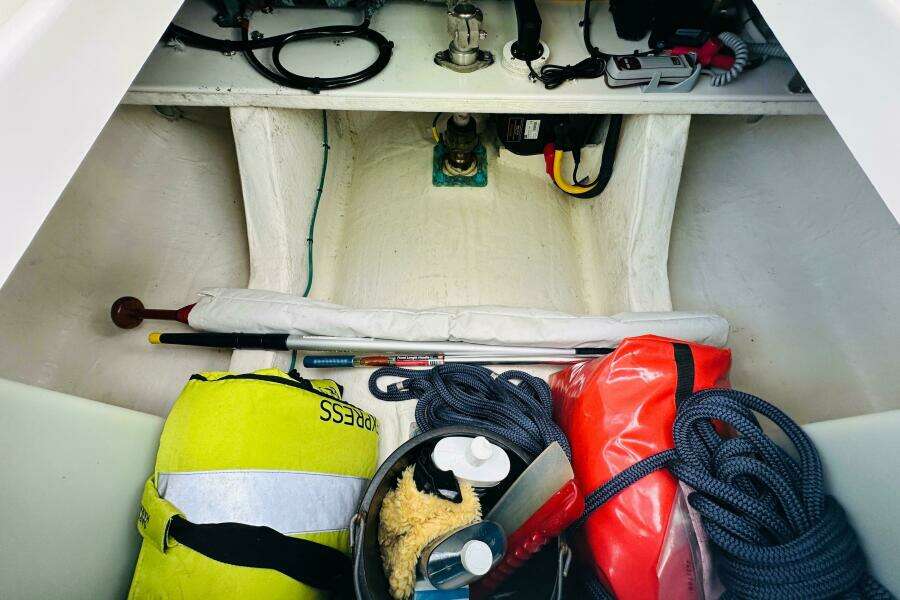 Blue Heron 37ft Back Cove Yacht For Sale