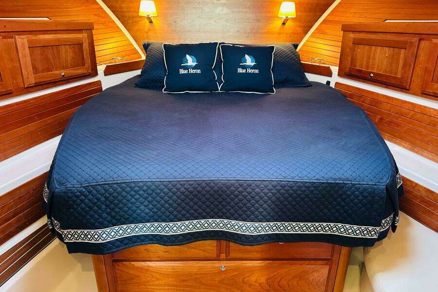 Blue Heron 37ft Back Cove Yacht For Sale
