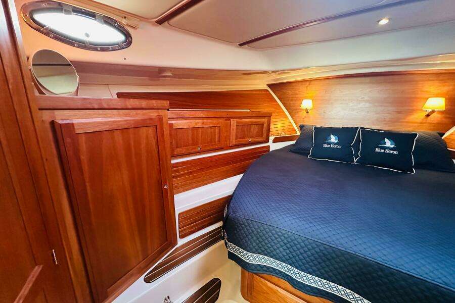 Blue Heron 37ft Back Cove Yacht For Sale