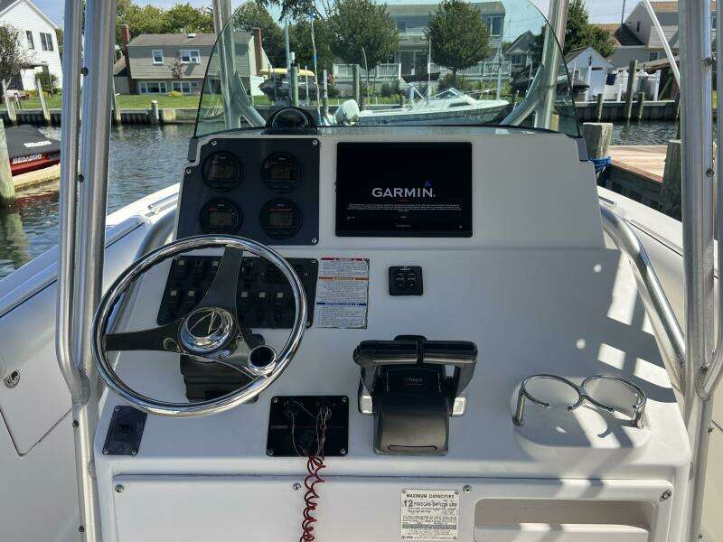 26ft Robalo Yacht For Sale