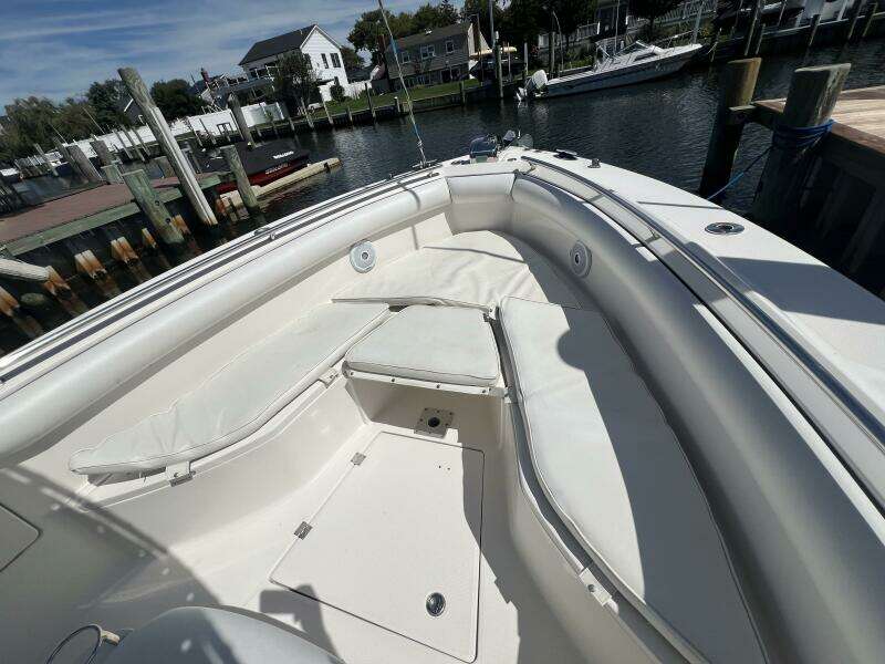 26ft Robalo Yacht For Sale