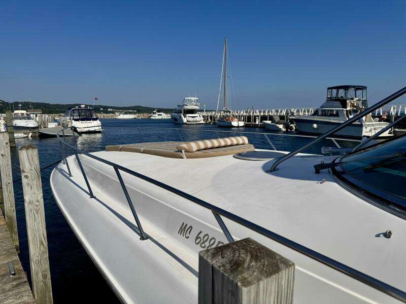 45ft Wellcraft Yacht For Sale