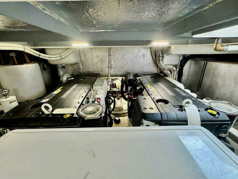 45ft Absolute Yacht For Sale