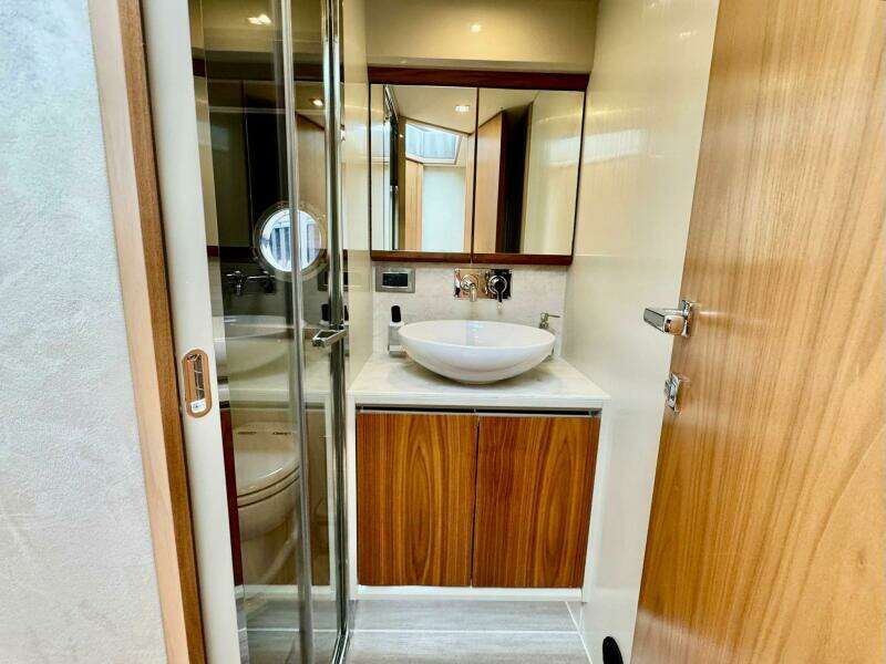 45ft Absolute Yacht For Sale