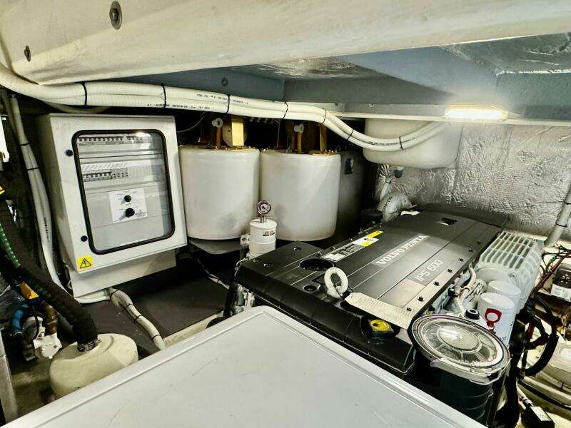 45ft Absolute Yacht For Sale