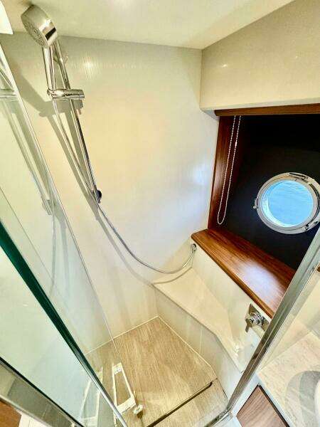 45ft Absolute Yacht For Sale