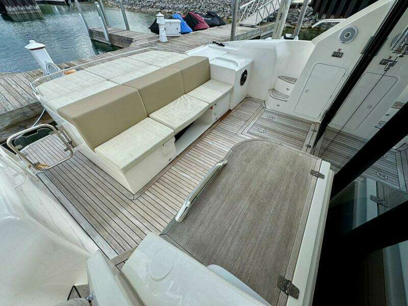 45ft Absolute Yacht For Sale
