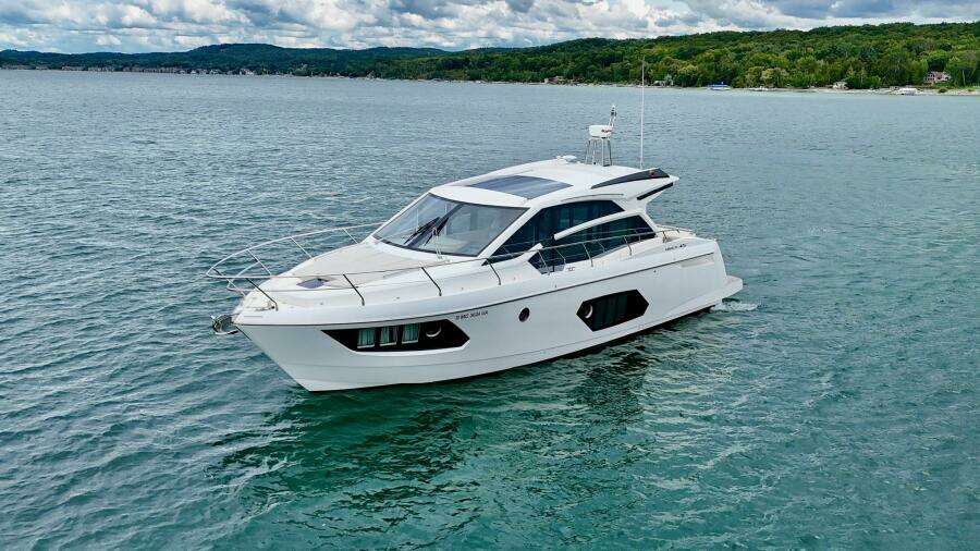 45ft Absolute Yacht For Sale