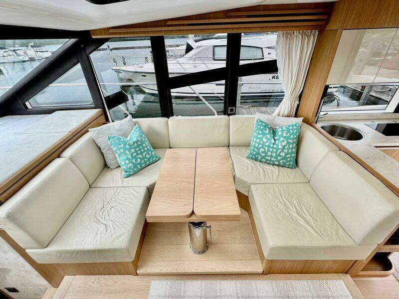 45ft Absolute Yacht For Sale
