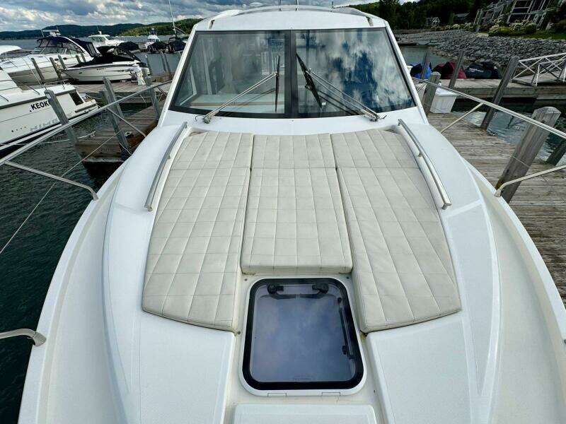 45ft Absolute Yacht For Sale