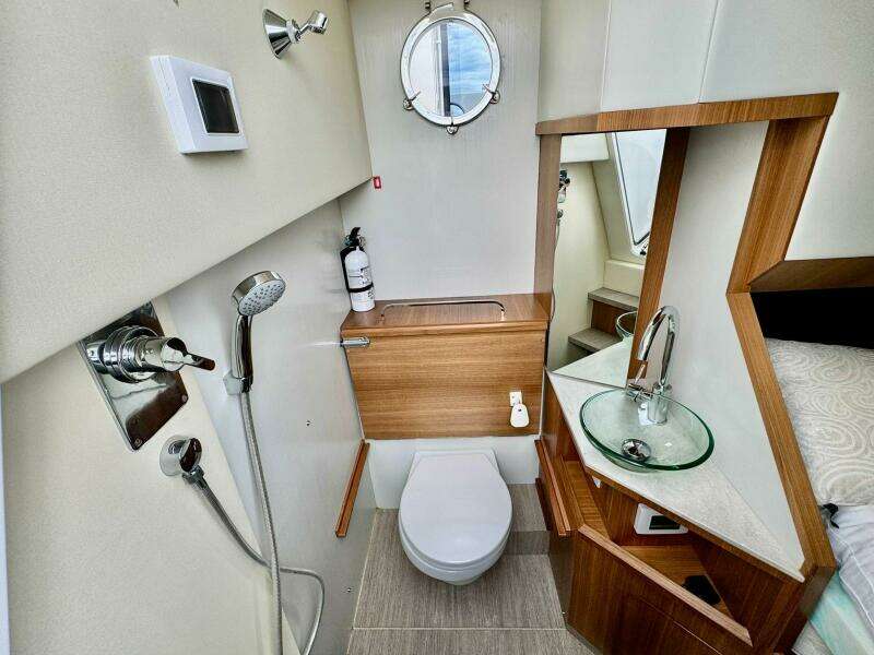 45ft Absolute Yacht For Sale
