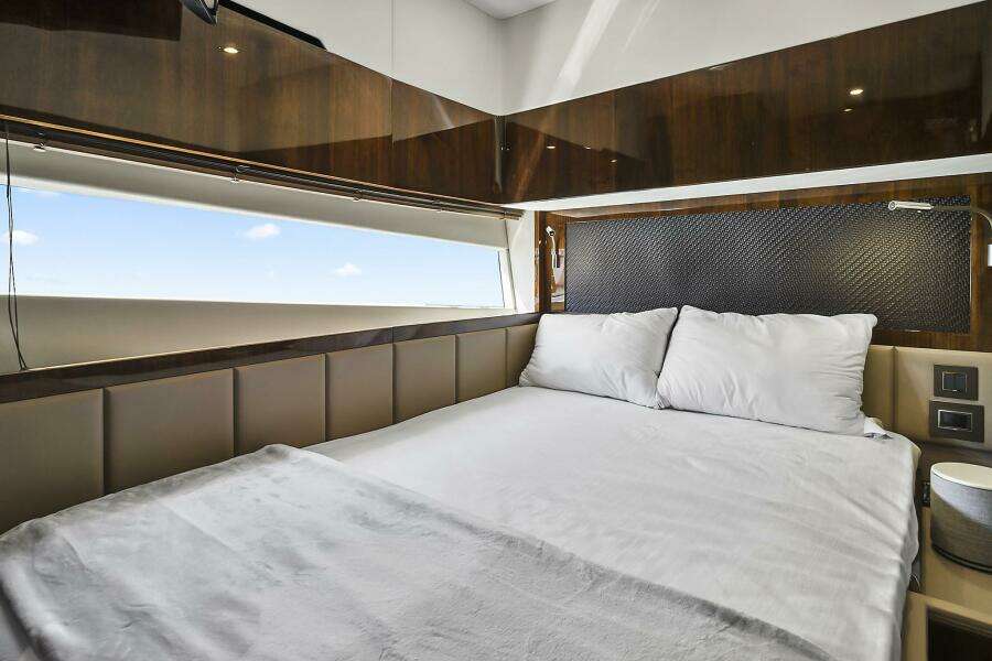 Raw Wave 68ft Fairline Yacht For Sale