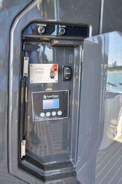 Raw Wave 68ft Fairline Yacht For Sale