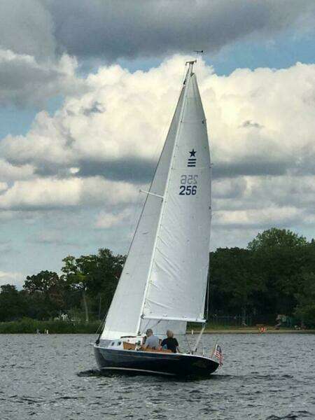 26ft Pearson Yacht For Sale