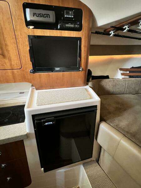 33ft Grady White Yacht For Sale