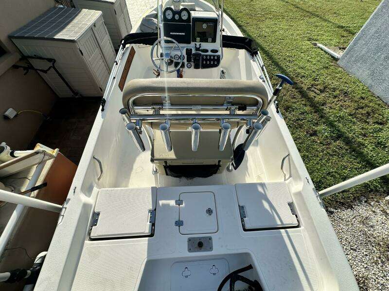 21ft NauticStar Yacht For Sale