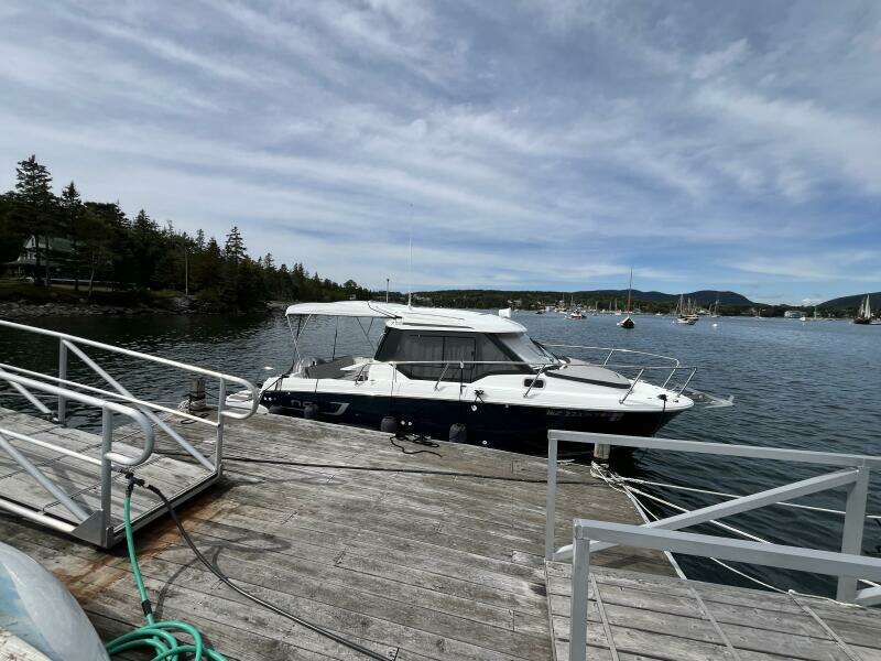 NC795 Starboard side@dock NC795 Starboard side@dock