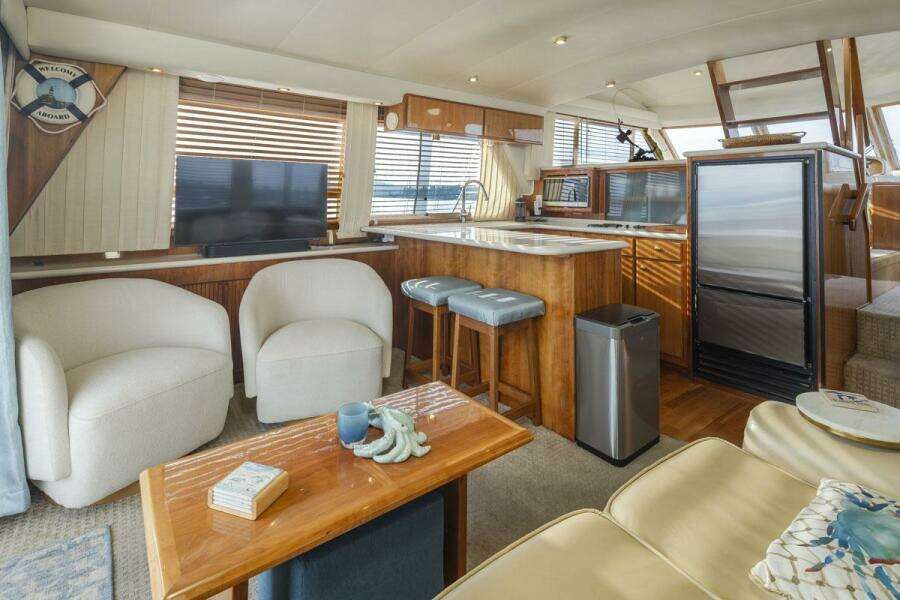 Y Knot 48ft Navigator Yacht For Sale