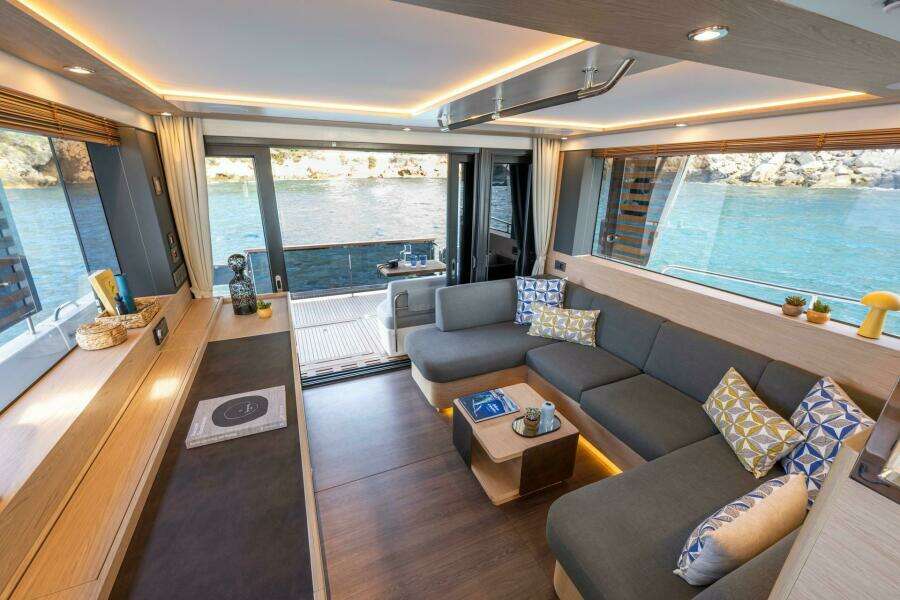 56ft Beneteau Yacht For Sale