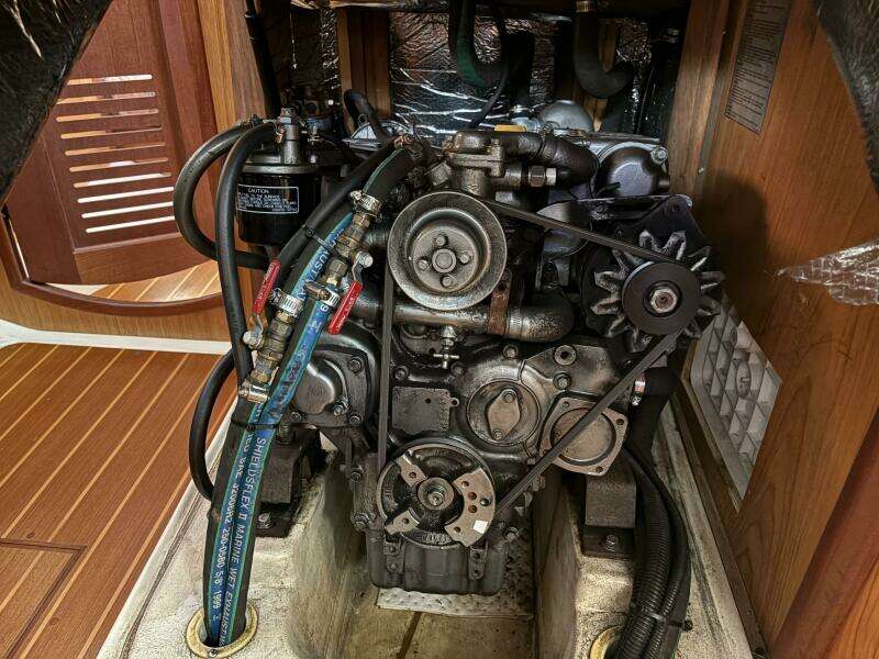 Selah 38ft Hunter Yacht For Sale