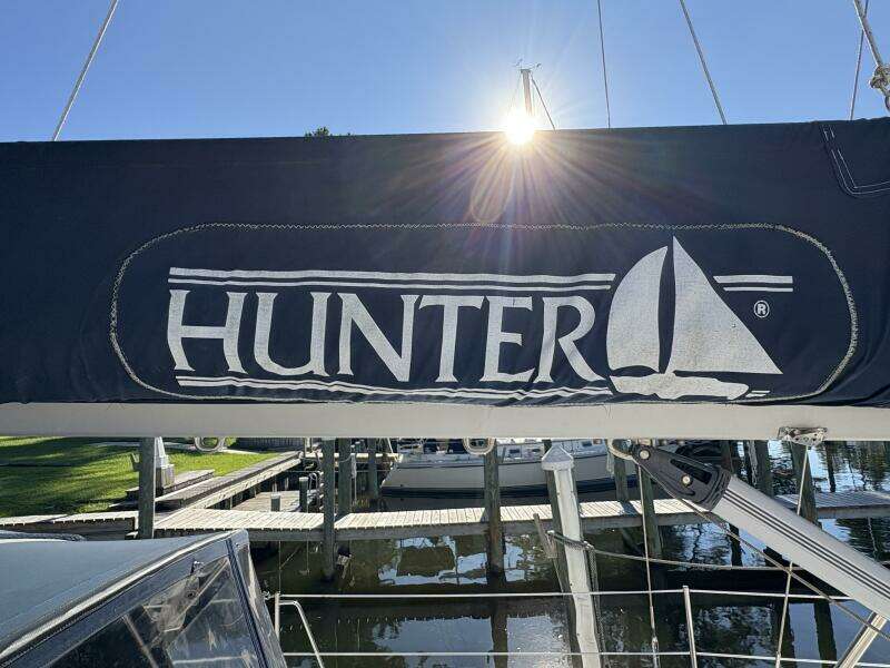 Selah 38ft Hunter Yacht For Sale
