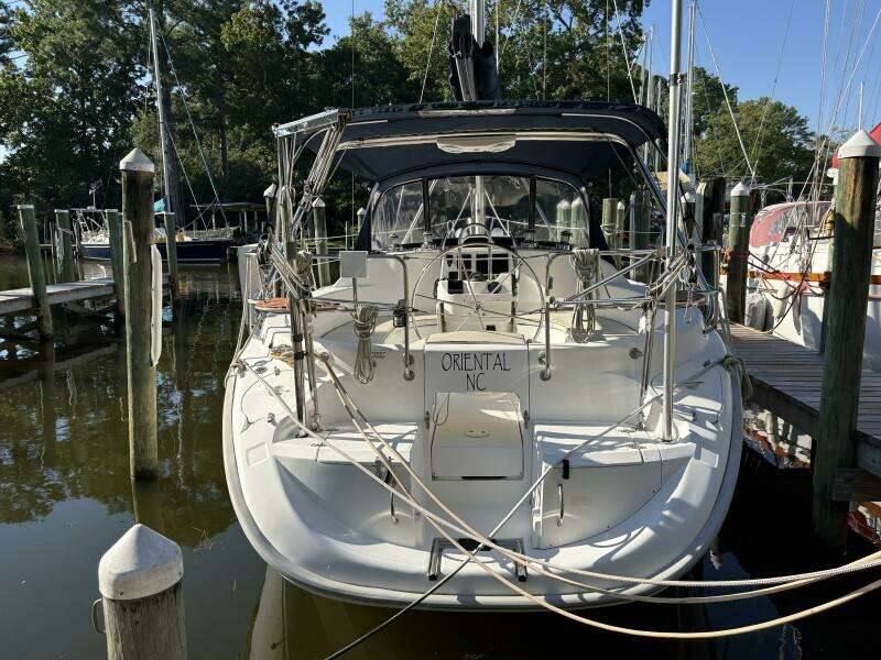 Selah 38ft Hunter Yacht For Sale