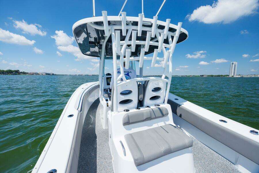 2022 Cape Horn 31 T